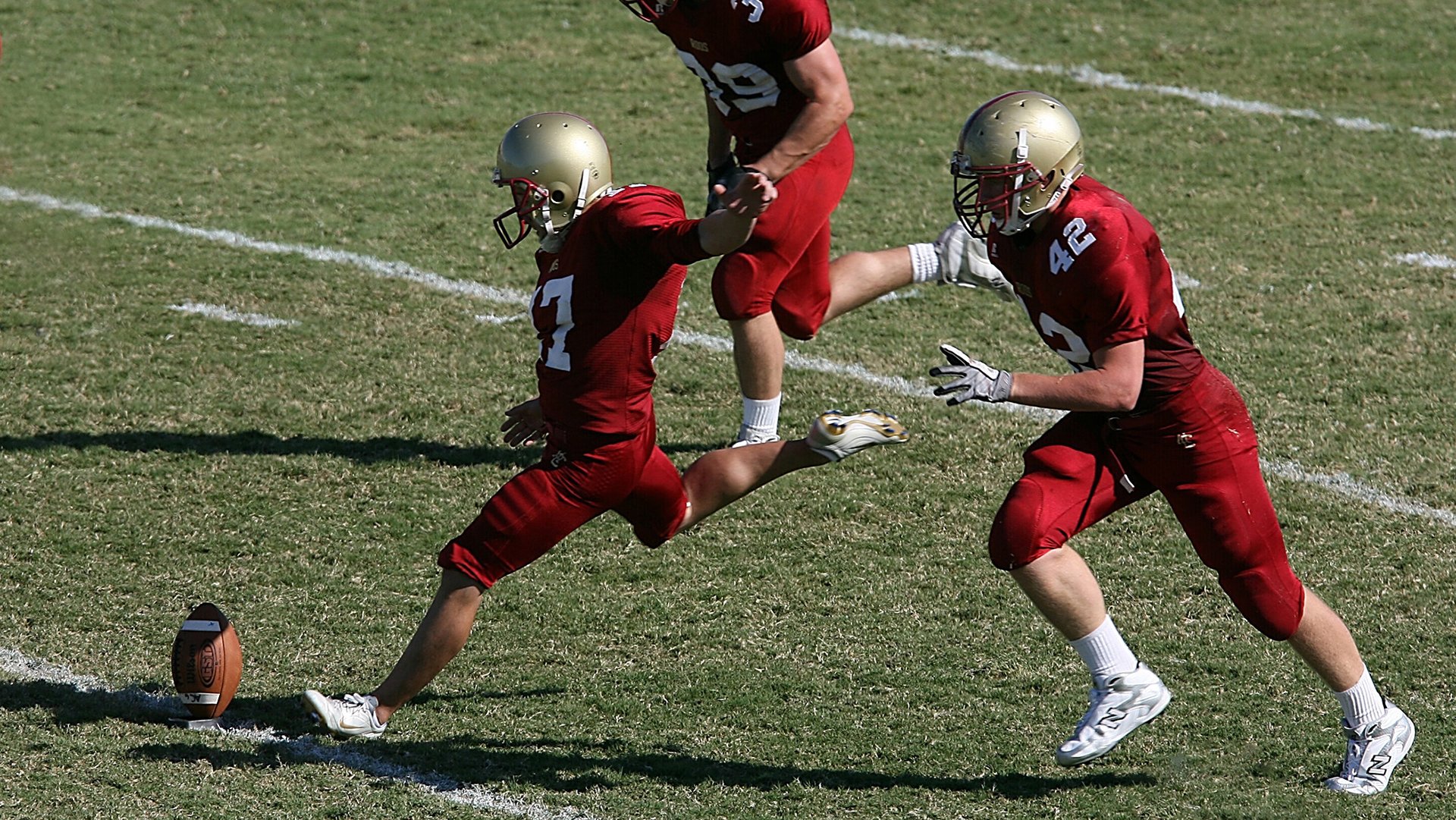 社区互动:全民台球日火热开启,台球社宣传语